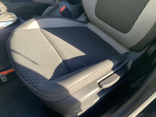 Opel Crossland X 1.2 Turbo Innovation Airco | Cruise Control | DAB | LMV 16'' | Navi | PDC Achter | Unieke km stan... ActivLease financial lease