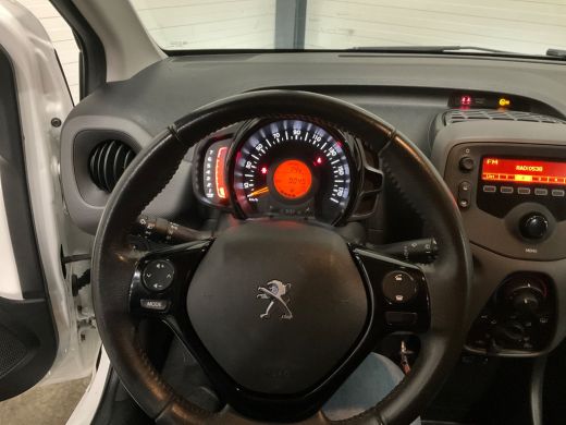 Peugeot 108 1.0 e-VTi Active ActivLease financial lease