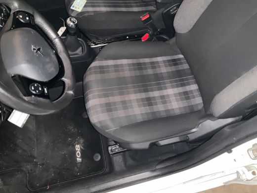 Peugeot 108 1.0 e-VTi Active ActivLease financial lease