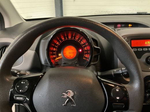 Peugeot 108 1.0 e-VTi Active ActivLease financial lease