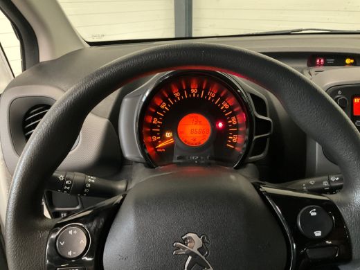 Peugeot 108 1.0 e-VTi Active ActivLease financial lease