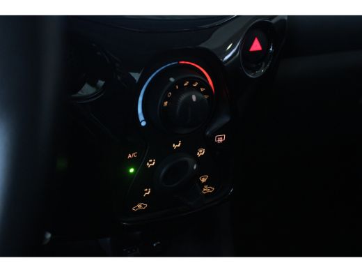 Peugeot 108 1.0 e-VTi Allure | AIRCO | APPLE CARPLAY | 15" INCH LMV | ELEKTRISCHE RAMEN | ActivLease financial lease