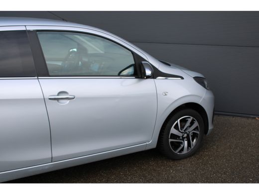 Peugeot 108 1.0 e-VTi Allure | Navi by app | Camera | Climate control | All season | 51.000km | LED | Mistlam... ActivLease financial lease