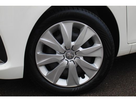 Peugeot 108 1.0 e-VTi Style | Airco | Limiter | Elek. Spiegels | Elek. Ramen | Mistlampen | Airco | Limiter |... ActivLease financial lease