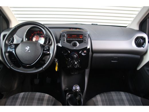 Peugeot 108 1.0 e-VTi Style | Bluetooth | Airco | Mistlampen | Centr. Vergrendeling | Elek. Ramen | Bluetooth... ActivLease financial lease