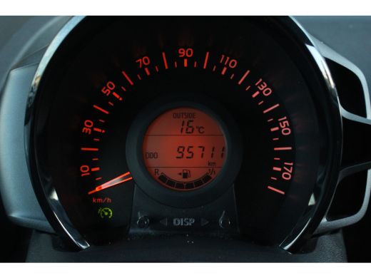 Peugeot 108 1.0 e-VTi Style | Bluetooth | Airco | Mistlampen | Centr. Vergrendeling | Elek. Ramen | Bluetooth... ActivLease financial lease