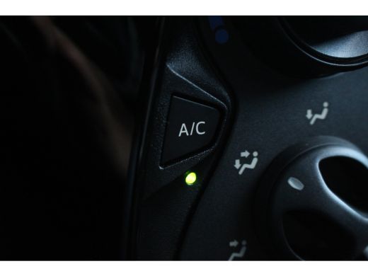 Peugeot 108 1.0 e-VTi Style | Bluetooth | Airco | Mistlampen | Centr. Vergrendeling | Elek. Ramen | Bluetooth... ActivLease financial lease