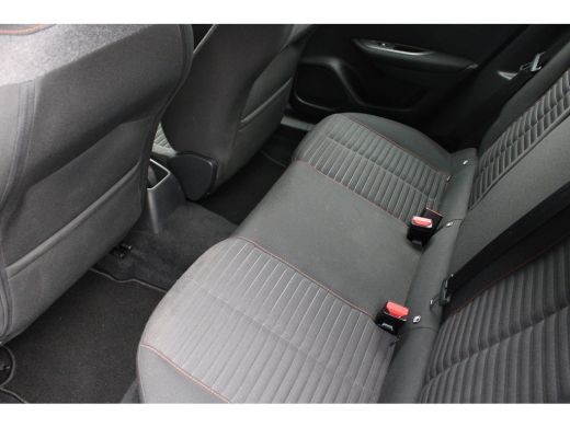 Peugeot 2008 1.2 PureTech Active | Navigatie | Apple carplay | Parkeersensoren | Cruise control | 43.000km | ActivLease financial lease