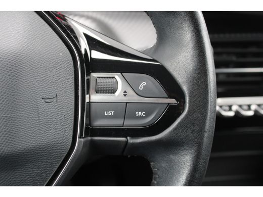 Peugeot 2008 1.2 PureTech Active | Navigatie | Apple carplay | Parkeersensoren | Cruise control | 43.000km | ActivLease financial lease