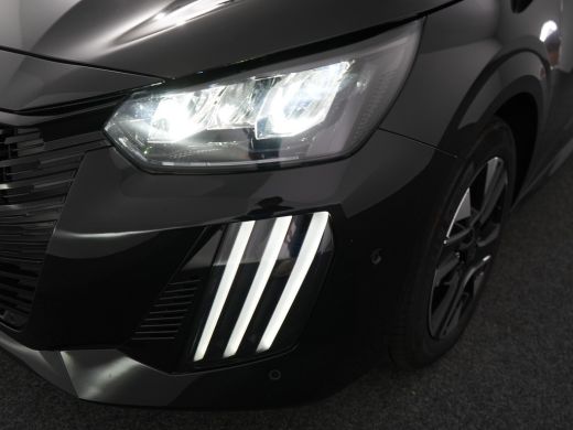 Peugeot 208 1.2 PureTech Allure | Achteruitrijcamera | Camera voor | Cruise control adaptief ActivLease financial lease