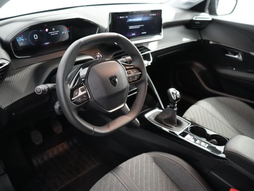 Peugeot 208 1.2 PureTech Allure | Achteruitrijcamera | Camera voor | Cruise control adaptief ActivLease financial lease