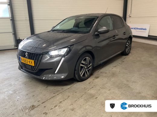 Peugeot 208 1.2 PureTech Allure Pack Airco | Camera | Cruise Control | DAB | LED | LMV 16" | Navi | PDC Achter |