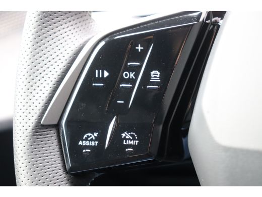 Peugeot 3008 1.2 HYBRID 145PK GT AUTOMAAT / NAVI / LEDER / CLIMA / LED / PDC / 19" LMV / CAMERA / WINTERPAKKET... ActivLease financial lease