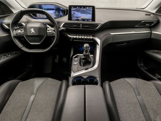 Peugeot 3008 1.2 PureTech Premium Sport (APPLE CARPLAY, GROOT NAVI, KEYLESS, LEDER, 360 CAMERA, SPORTSTOELEN, ... ActivLease financial lease