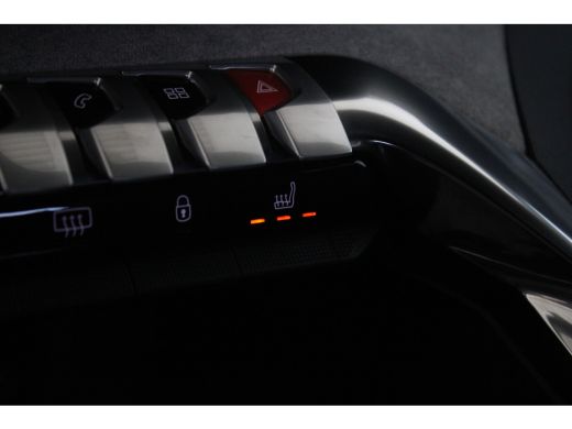 Peugeot 3008 1.2 Turbo 130-PK EAT8 AUTOMAAT GT PARKEERCAMERA | STOELVERWARMING | NAVI | CARPLAY | ADAPTIVE CRU... ActivLease financial lease