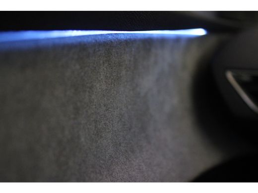 Peugeot 3008 1.2 Turbo 130-PK EAT8 AUTOMAAT GT PARKEERCAMERA | STOELVERWARMING | NAVI | CARPLAY | ADAPTIVE CRU... ActivLease financial lease