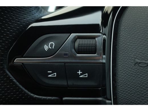 Peugeot 3008 1.6 HYbrid4 300 GT | Pano | Camera | Adeptive Cruise | Drive Assist | Navi | Carplay | Full Led |... ActivLease financial lease