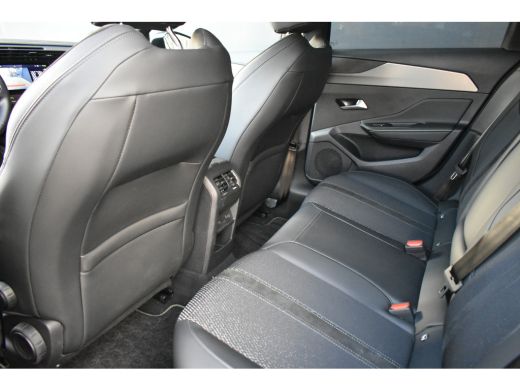 Peugeot 308 SW 1.2 Hybrid 136 e-DCS6 GT | Adaptive Cruise | Navigatie | Achteruitrijcamera | 18"LMV | Lane-As... ActivLease financial lease