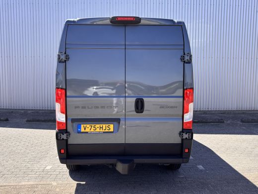 Peugeot Boxer 2.2 BlueHDi 140 S&S L2H2 3.5t | BPM VRIJ | AUTOMAAT | LAADRUIMTE INGERICHT | | 2 zitplaatsen rech... ActivLease financial lease