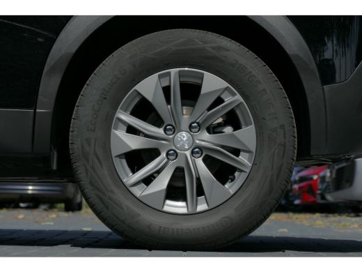 Peugeot e-2008 EV 136PK 50KWH ACTIVE PACK AUTOMAAT / NAVI / LED / PDC / 16" LMV / BLUETOOTH / CRUISECONTROL / 1E... ActivLease financial lease