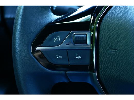 Peugeot e-2008 EV 136PK 50KWH ACTIVE PACK AUTOMAAT / NAVI / LED / PDC / 16" LMV / BLUETOOTH / CRUISECONTROL / 1E... ActivLease financial lease