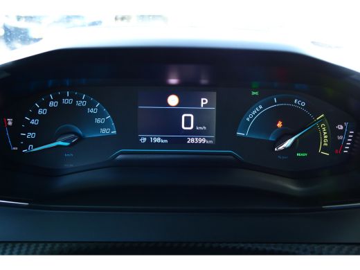 Peugeot e-2008 EV 136PK 50KWH ACTIVE PACK AUTOMAAT / NAVI / LED / PDC / 16" LMV / BLUETOOTH / CRUISECONTROL / 1E... ActivLease financial lease