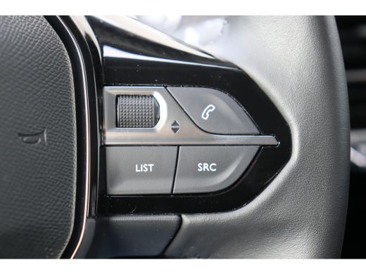 Peugeot e-208 EV 50KWH 136PK ALLURE PACK AUTOMAAT / NAVI / LEDER / CLIMA / LED / PDC BLUETOOTH / CRUISECONTROL ... ActivLease financial lease