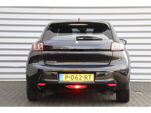 Peugeot e-208 EV 50KWH 136PK ALLURE PACK AUTOMAAT / NAVI / LEDER / CLIMA / LED / PDC BLUETOOTH / CRUISECONTROL ... ActivLease financial lease