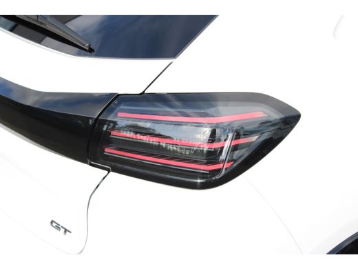 Peugeot e-208 EV GT 50 kWh | Navigatie | Panoramadak | Camera voor + achter | Fase 3 | BTW | Nieuw model | ActivLease financial lease