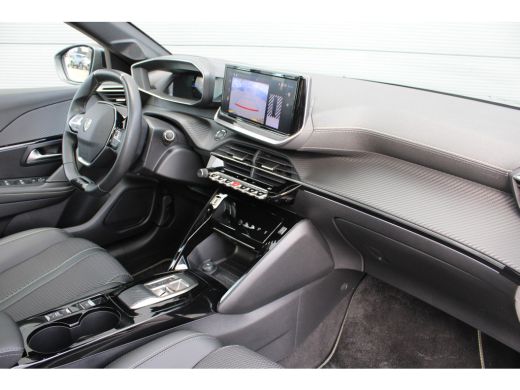 Peugeot e-208 EV GT 50 kWh | Navigatie | Panoramadak | Camera voor + achter | Fase 3 | BTW | Nieuw model | ActivLease financial lease