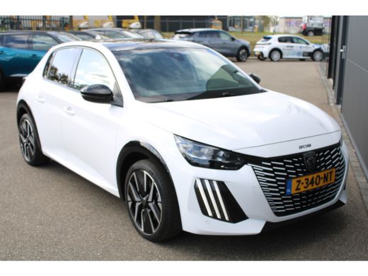 Peugeot e-208 EV GT 50 kWh | Navigatie | Panoramadak | Camera voor + achter | Fase 3 | BTW | Nieuw model | ActivLease financial lease