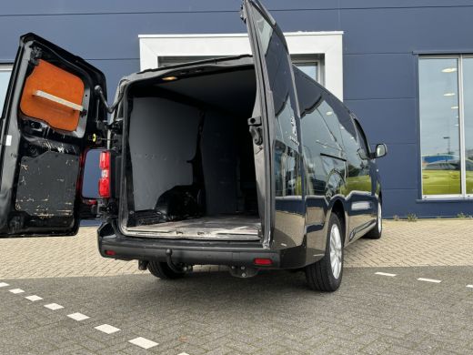 Peugeot Expert 2.0 BlueHDI 120 Long Asphalt | Adaptieve Cruise | HUD | Trekhaak | Camera | PDC | Dodehoekbewakin... ActivLease financial lease