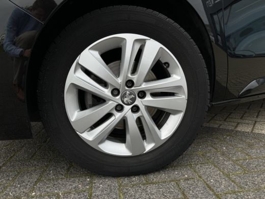 Peugeot Expert 2.0 BlueHDI 120 Long Asphalt | Adaptieve Cruise | HUD | Trekhaak | Camera | PDC | Dodehoekbewakin... ActivLease financial lease