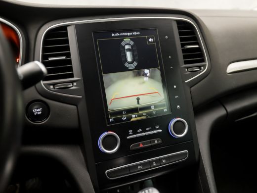 Renault Mégane Estate 1.2 TCe Bose (APPLE CARPLAY, GROOT NAVI, BOSE AUDIO, CAMERA, KEYLESS, SFEERVERLICHTING, SPORTSTOE... ActivLease financial lease