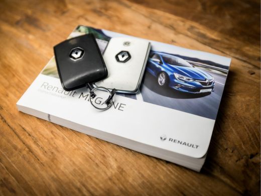 Renault Mégane Estate 1.2 TCe Bose (APPLE CARPLAY, GROOT NAVI, BOSE AUDIO, CAMERA, KEYLESS, SFEERVERLICHTING, SPORTSTOE... ActivLease financial lease