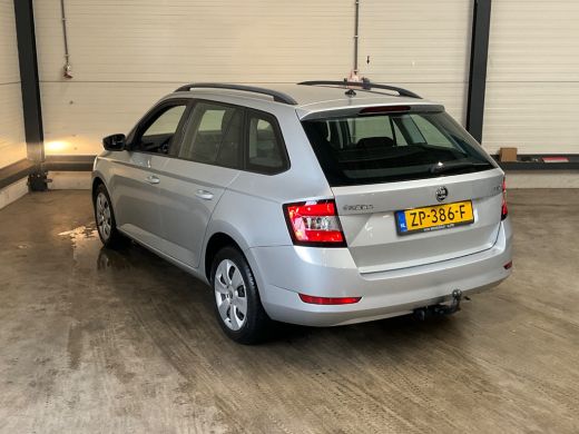 Skoda Fabia Combi 1.0 Active | Airco | Trekhaak | Cruise C. | Bluetooth | Elec. pakket | Roofrails | Stoelver... ActivLease financial lease