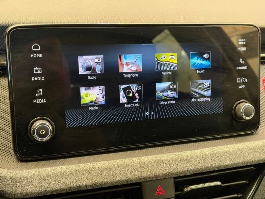 Skoda Kamiq 1.0 TSI Selection Carplay | LED | Parkeersensoren | Digitaal Dashboard | Climate Control | Cruise... ActivLease financial lease