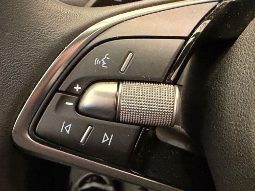 Skoda Kamiq 1.0 TSI Selection Carplay | LED | Parkeersensoren | Digitaal Dashboard | Climate Control | Cruise... ActivLease financial lease