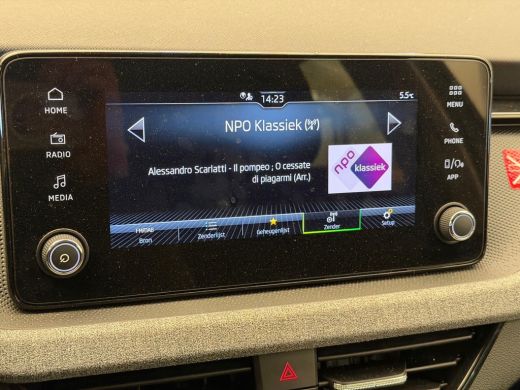 Skoda Kamiq 1.0 TSI Selection Carplay | LED | Parkeersensoren | Digitaal Dashboard | Climate Control | Cruise... ActivLease financial lease