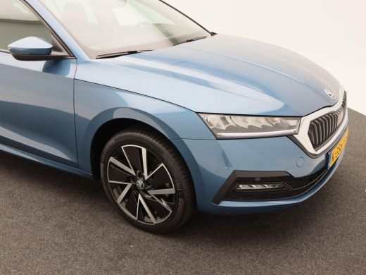 Skoda Octavia Combi 1.4 TSi iV 204 Pk Automaat PHEV Business Edition | Camera | CarPlay | 18 Inch | Adaptive Cr... ActivLease financial lease