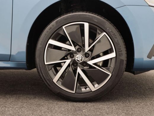 Skoda Octavia Combi 1.4 TSi iV 204 Pk Automaat PHEV Business Edition | Camera | CarPlay | 18 Inch | Adaptive Cr... ActivLease financial lease