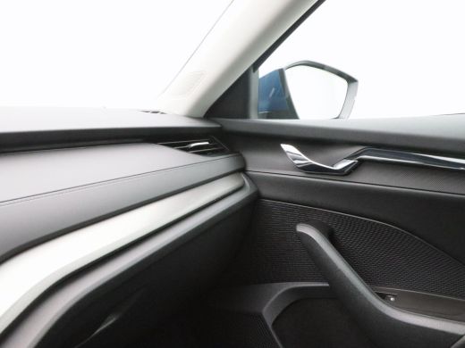 Skoda Octavia Combi 1.4 TSi iV 204 Pk Automaat PHEV Business Edition | Camera | CarPlay | 18 Inch | Adaptive Cr... ActivLease financial lease