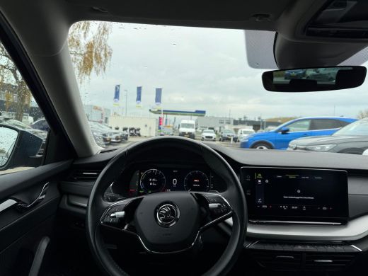 Skoda Octavia Combi 1.4 TSi iV 204 Pk Automaat PHEV Business Edition | Camera | CarPlay | 18 Inch | Adaptive Cr... ActivLease financial lease