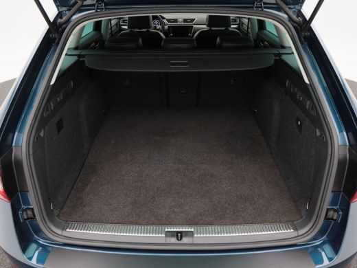 Skoda Superb Combi 1.4 TSI 218 Pk iV Business Edition Plus | Adaptive Cruise | Leder | Stoel- & Stuurverwarmin... ActivLease financial lease