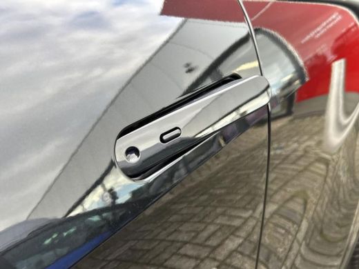 Toyota C-HR 1.8 Hybrid 140 Dynamic | Nieuwe auto | Direct uit voorraad leverbaar | ActivLease financial lease