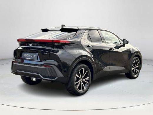Toyota C-HR 1.8 Hybrid 140 Dynamic | Nieuwe auto | Direct uit voorraad leverbaar | ActivLease financial lease