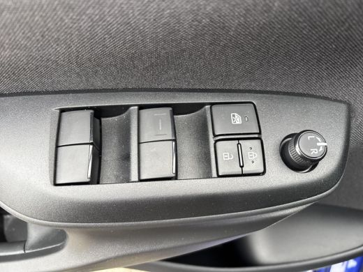 Toyota Yaris 1.5 Hybrid 115 First Edition | All-in prijs | Automaat | Apple/android auto ActivLease financial lease