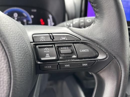 Toyota Yaris 1.5 Hybrid 115 First Edition | All-in prijs | Automaat | Apple/android auto ActivLease financial lease