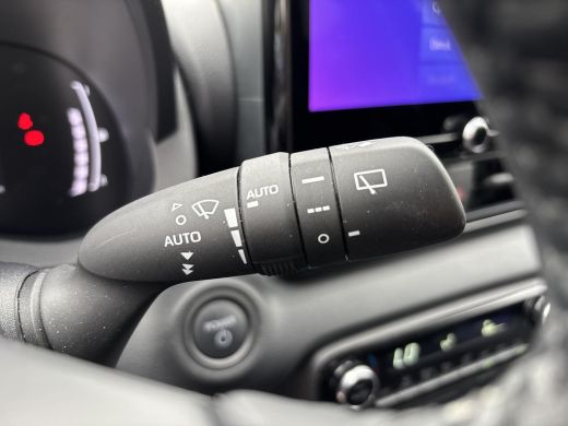 Toyota Yaris 1.5 Hybrid 115 First Edition | All-in prijs | Automaat | Apple/android auto ActivLease financial lease