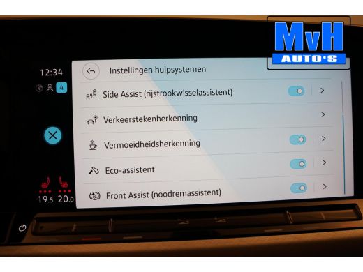 Volkswagen Golf 1.5 TSI Life Business|SPORTSTOEL|LUXE|ORG.NL ActivLease financial lease